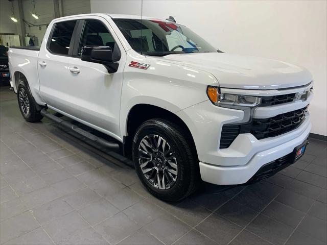 2023 Chevrolet Silverado 1500 4WD Crew Cab Short Bed RST