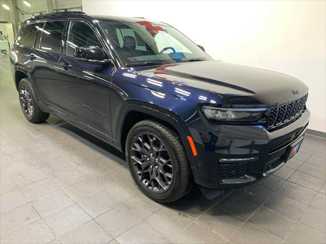 2023 Jeep Grand Cherokee L Summit Reserve 4x4 2023 Jeep Grand Cherokee L Summit Reserve 4x4