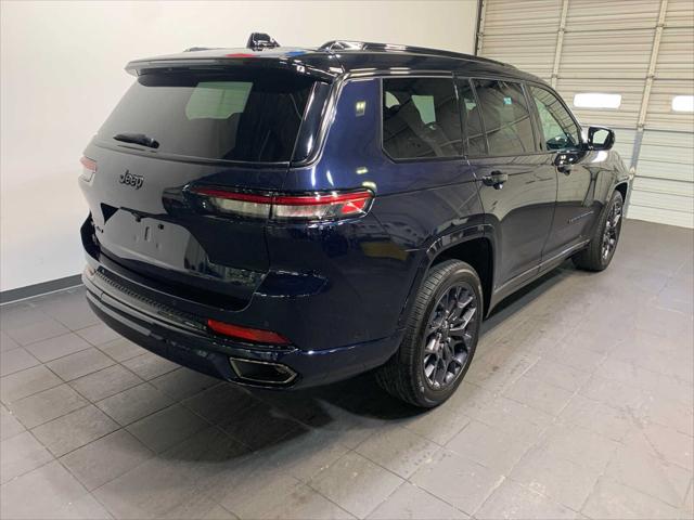 2023 Jeep Grand Cherokee L Summit Reserve 4x4 2023 Jeep Grand Cherokee L Summit Reserve 4x4