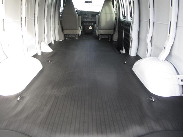 2025 Chevrolet Express Cargo Van RWD 2500 Extended Wheelbase WT