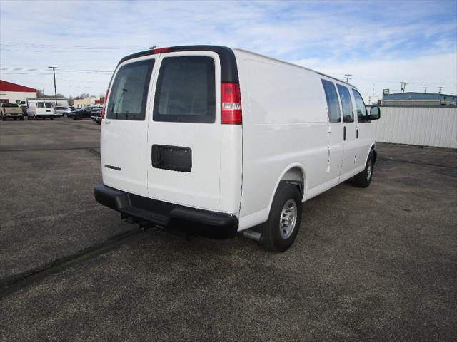 2025 Chevrolet Express Cargo Van RWD 2500 Extended Wheelbase WT