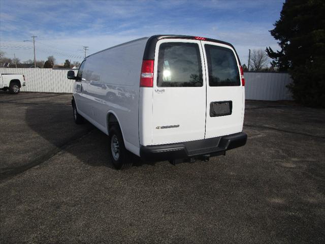 2025 Chevrolet Express Cargo Van RWD 2500 Extended Wheelbase WT