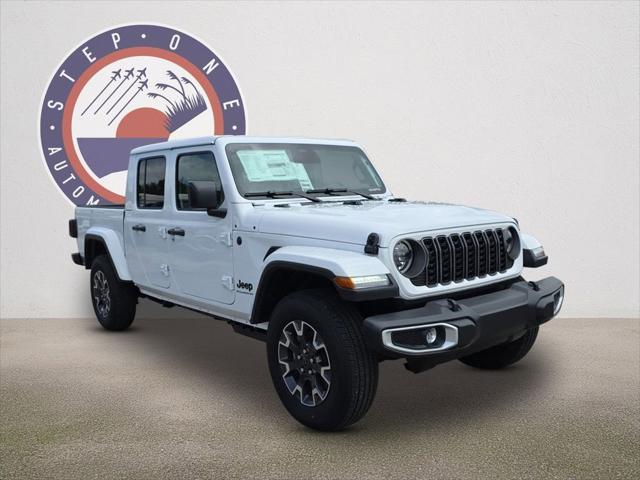 2026 Jeep Gladiator GLADIATOR SAHARA 4X4 2026 Jeep Gladiator GLADIATOR SAHARA 4X4