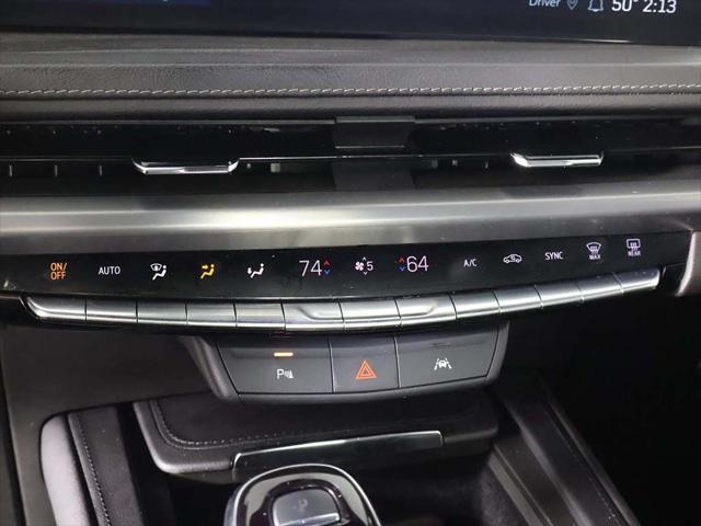 2024 Cadillac XT4 AWD Premium Luxury