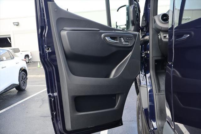 2026 Mercedes-Benz Sprinter 2500 Standard Roof 4-Cyl Diesel HO