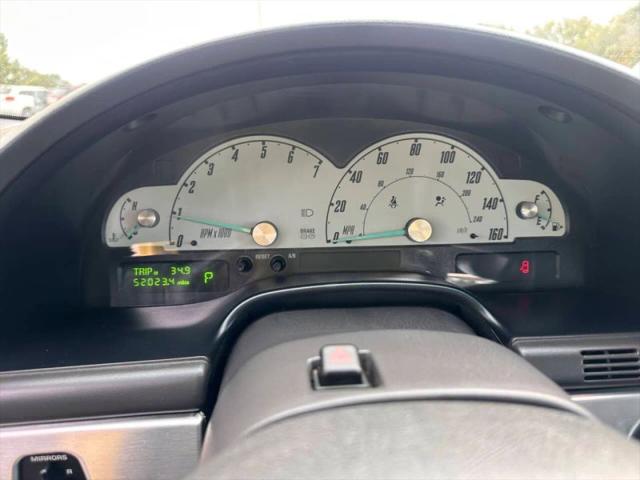 2002 Ford Thunderbird Base