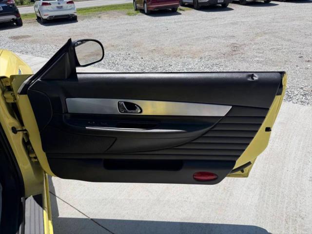 2002 Ford Thunderbird Base