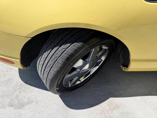 2002 Ford Thunderbird Base