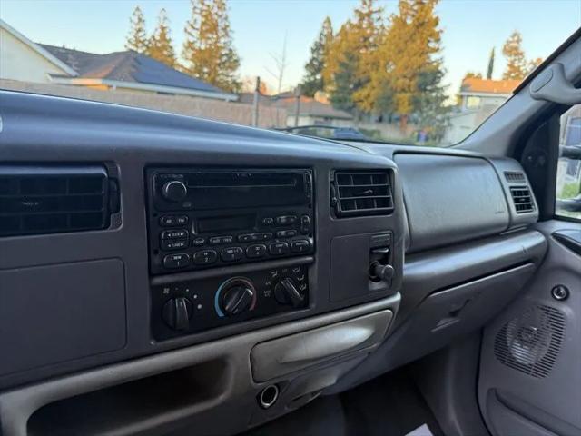2001 Ford F-250 Base