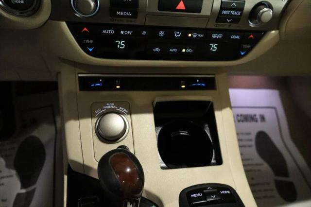 2015 Lexus ES 350 Crafted Line