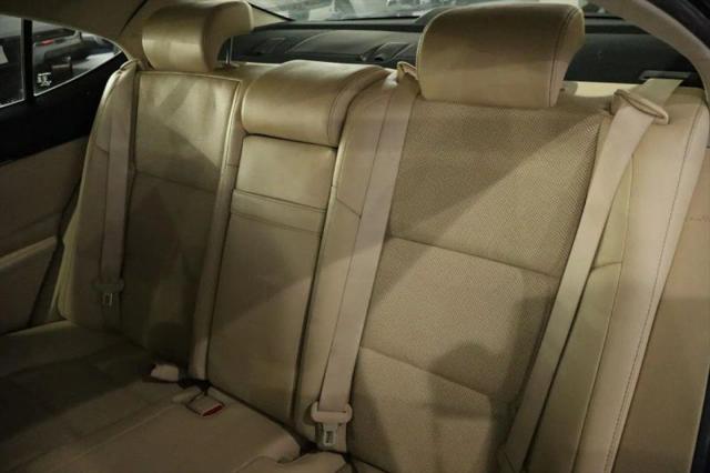 2015 Lexus ES 350 Crafted Line