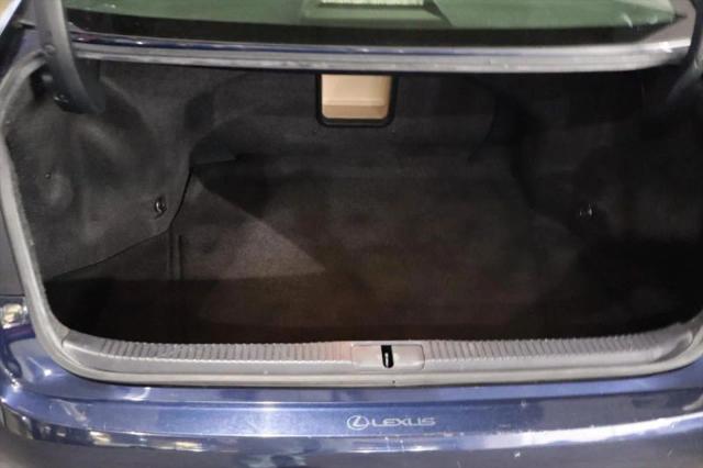 2015 Lexus ES 350 Crafted Line