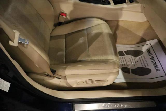2015 Lexus ES 350 Crafted Line
