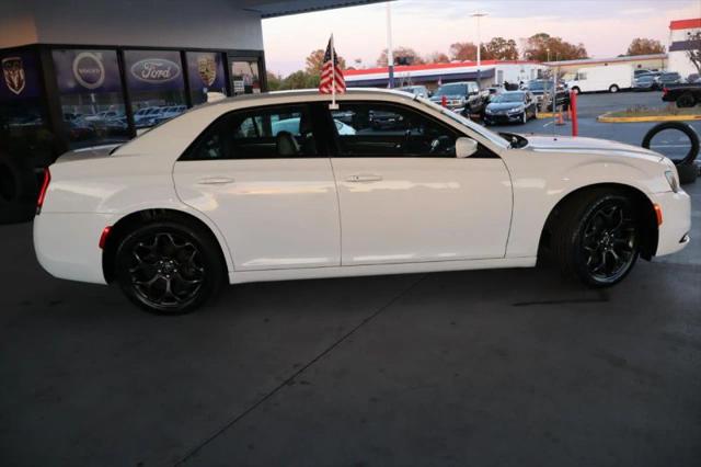 2020 Chrysler 300 300S AWD