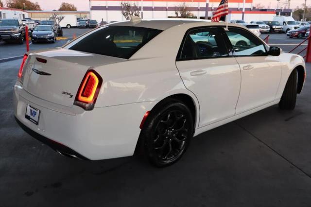 2020 Chrysler 300 300S AWD
