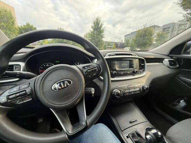 2016 Kia Sorento 3.3L LX