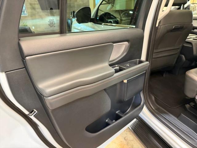 2025 Ford Expedition Active MAX