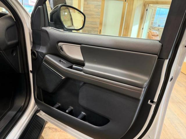 2025 Ford Expedition Active MAX