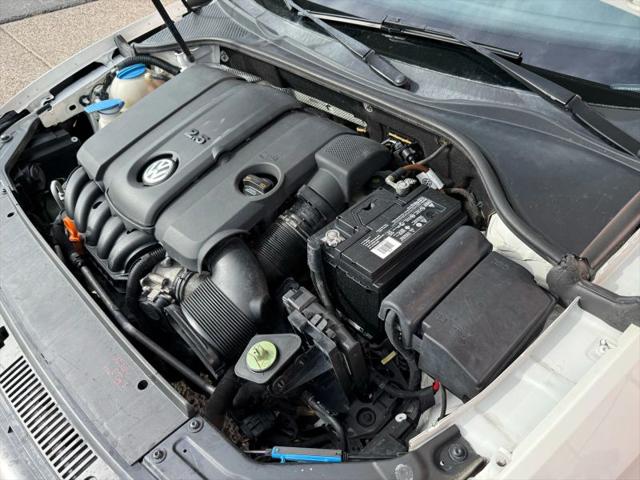 2013 Volkswagen Passat 2.5L SE