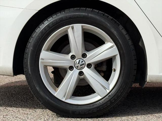 2013 Volkswagen Passat 2.5L SE