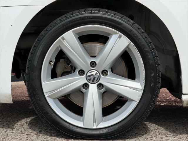 2013 Volkswagen Passat 2.5L SE