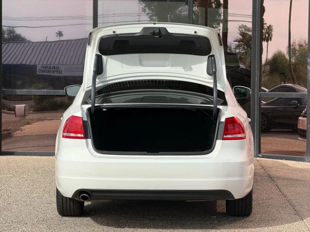 2013 Volkswagen Passat 2.5L SE