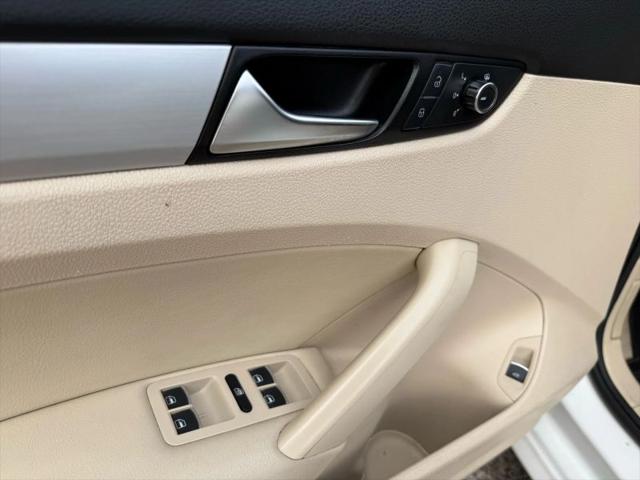 2013 Volkswagen Passat 2.5L SE