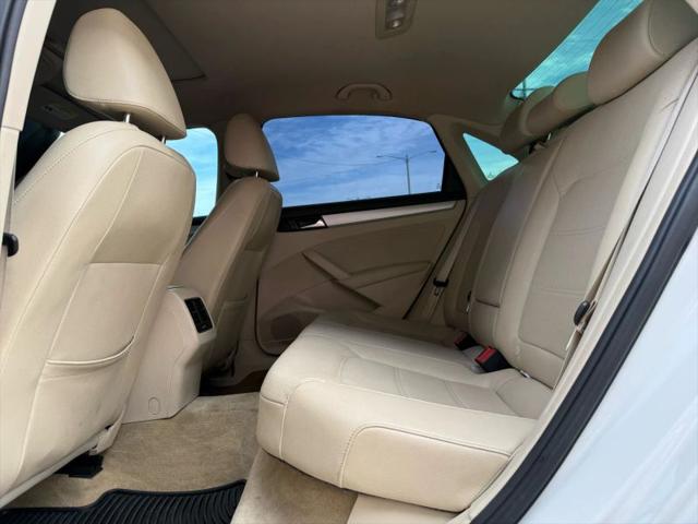 2013 Volkswagen Passat 2.5L SE