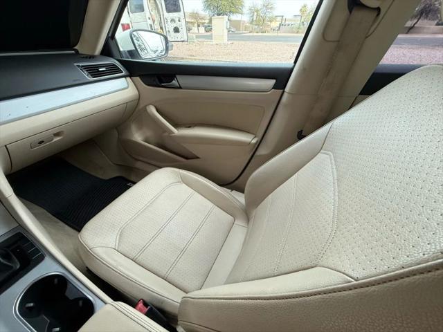 2013 Volkswagen Passat 2.5L SE