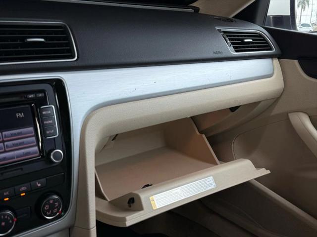 2013 Volkswagen Passat 2.5L SE