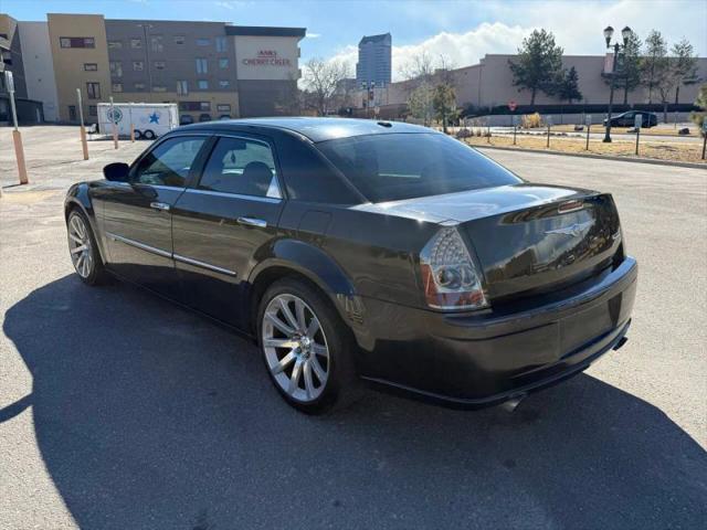 2010 Chrysler 300 SRT8