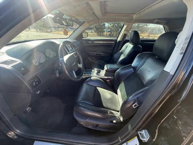 2010 Chrysler 300 SRT8