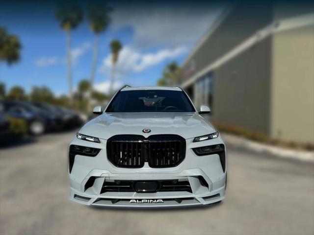 2024 BMW xB ALPINA XB7