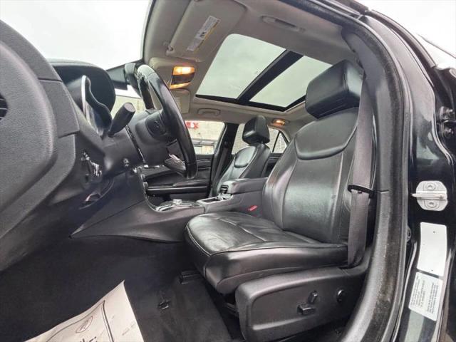 2016 Chrysler 300 AWD