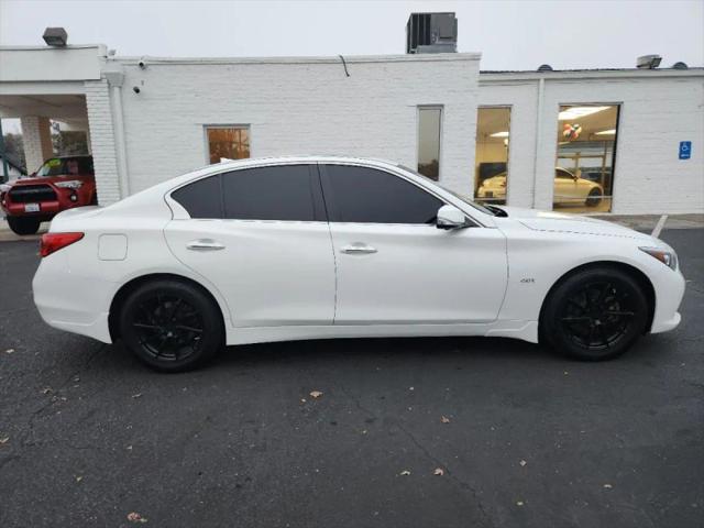 2017 INFINITI Q50 2.0t Premium