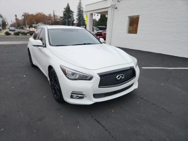 2017 INFINITI Q50 2.0t Premium