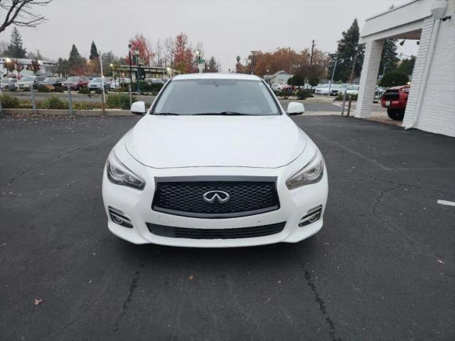 2017 INFINITI Q50 2.0t Premium