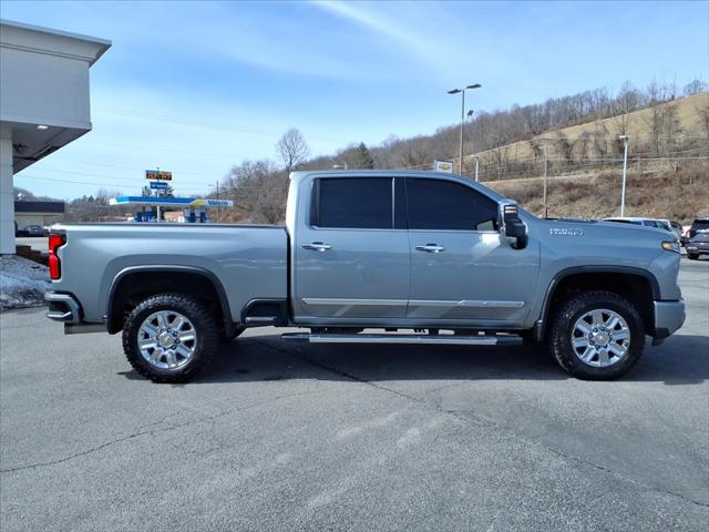 2024 Chevrolet Silverado 2500HD 4WD Crew Cab Standard Bed High Country