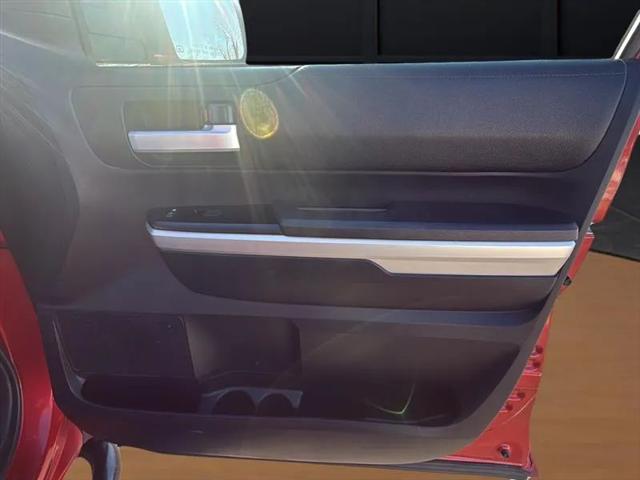 2015 Toyota Tundra SR5 5.7L V8