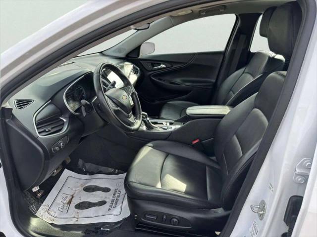 2022 Chevrolet Malibu FWD LT