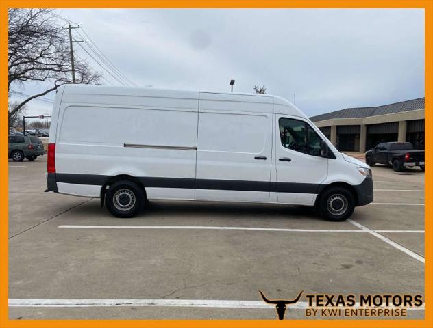 2023 Mercedes-Benz Sprinter 2500 High Roof 4-Cyl Diesel HO