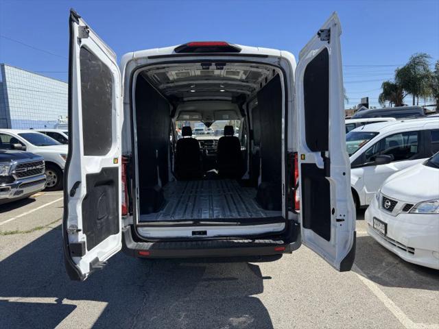 2023 Ford Transit Cargo Van Medium Roof w/LWB