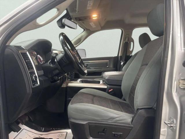 2017 Ram 1500 Big Horn Crew Cab 4x4 5'7" Box