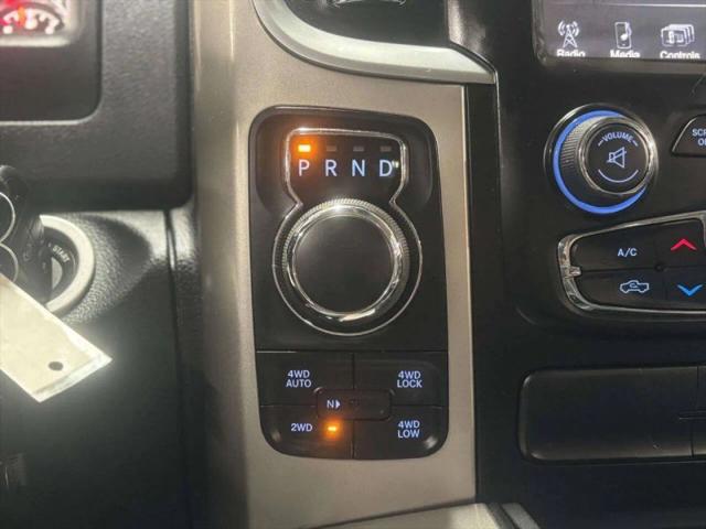 2017 Ram 1500 Big Horn Crew Cab 4x4 5'7" Box