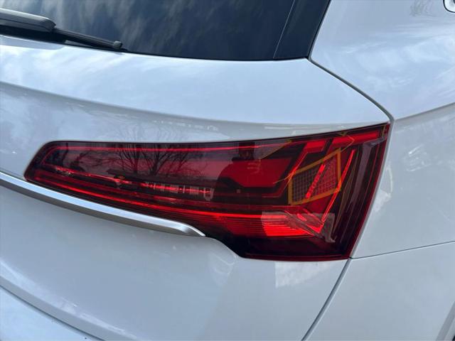 2022 Audi SQ5 Premium Plus TFSI quattro Tiptronic