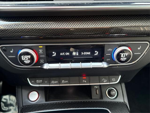2022 Audi SQ5 Premium Plus TFSI quattro Tiptronic