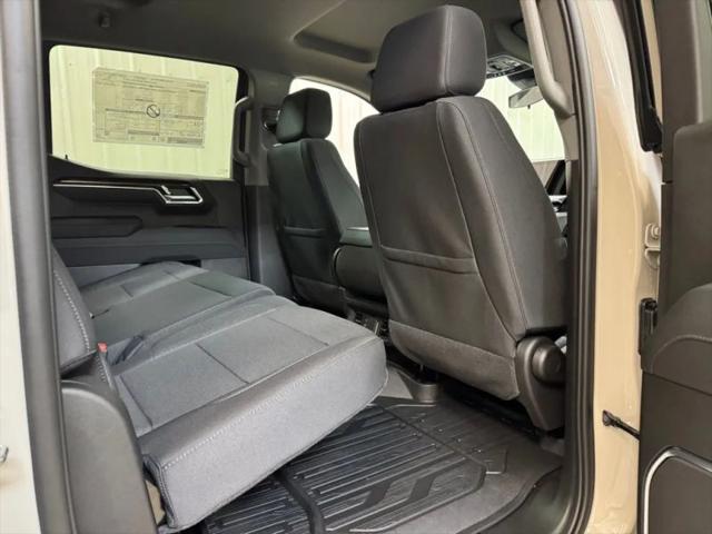 2026 GMC Sierra 1500 SLE Pickup 4D 6 1/2 ft