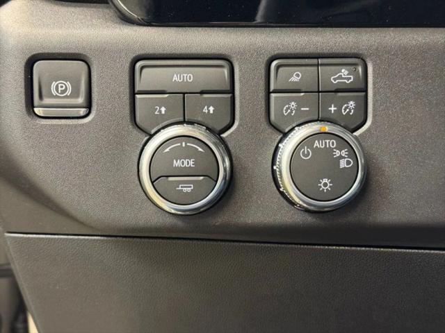 2026 GMC Sierra 1500 SLE Pickup 4D 6 1/2 ft