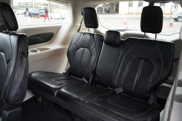 2021 Chrysler Voyager LXI