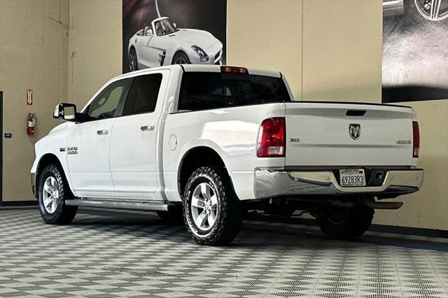 2018 Ram 1500 SLT Crew Cab 4x4 5'7" Box